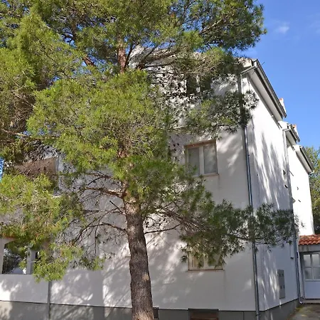 Apartamento Ivan.4 *